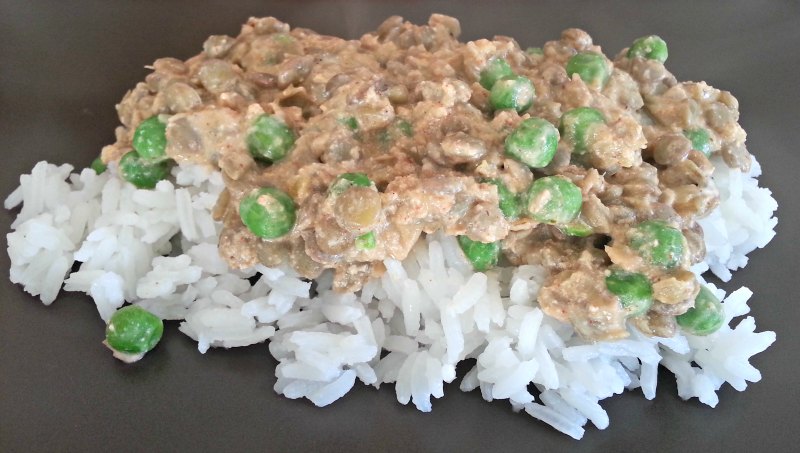 Green Lentils with Spiced Yogurt Sauce