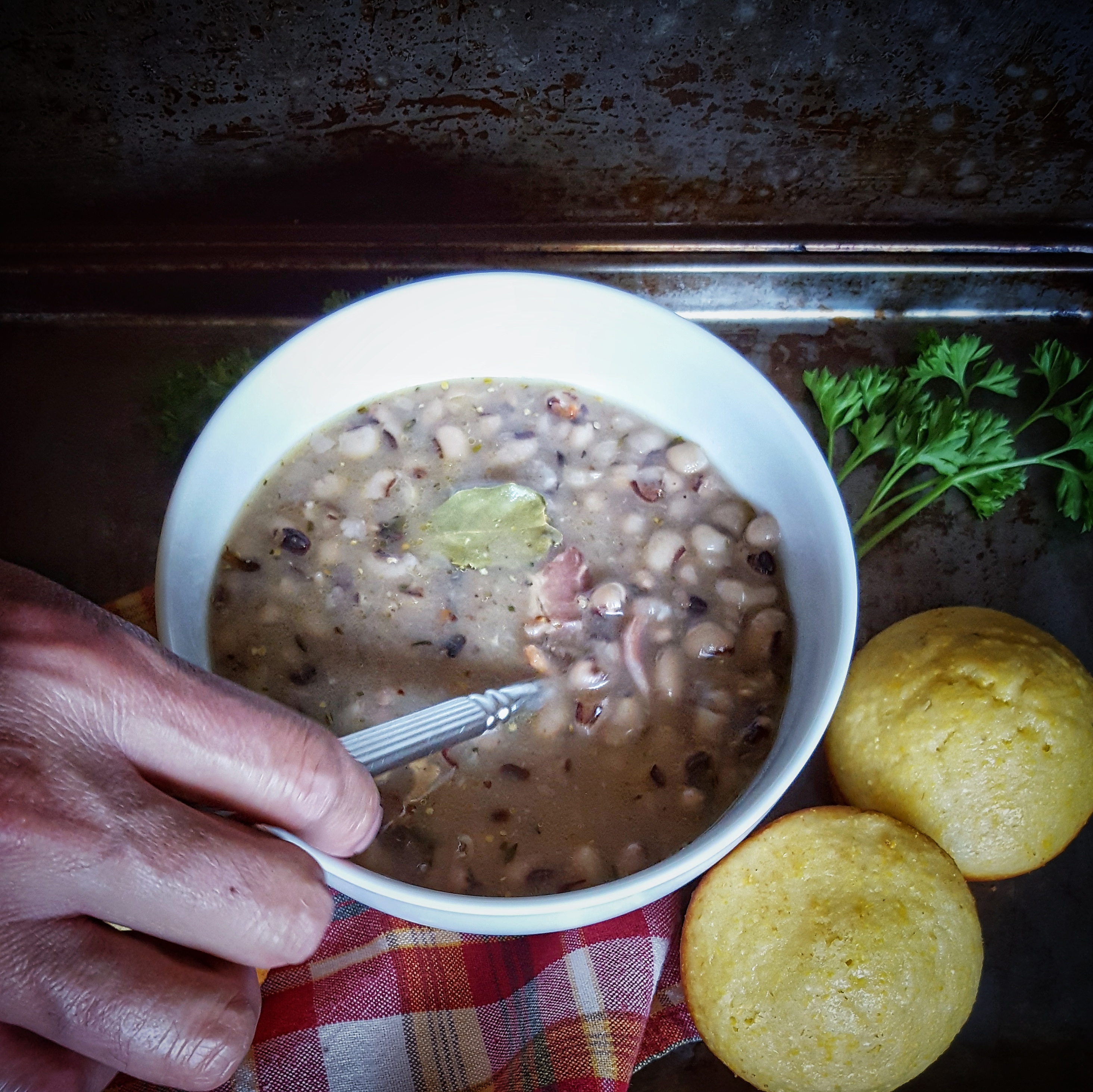 Pressure Cooked Black-Eyed Peas: Southern US New Years Good Luck Foods