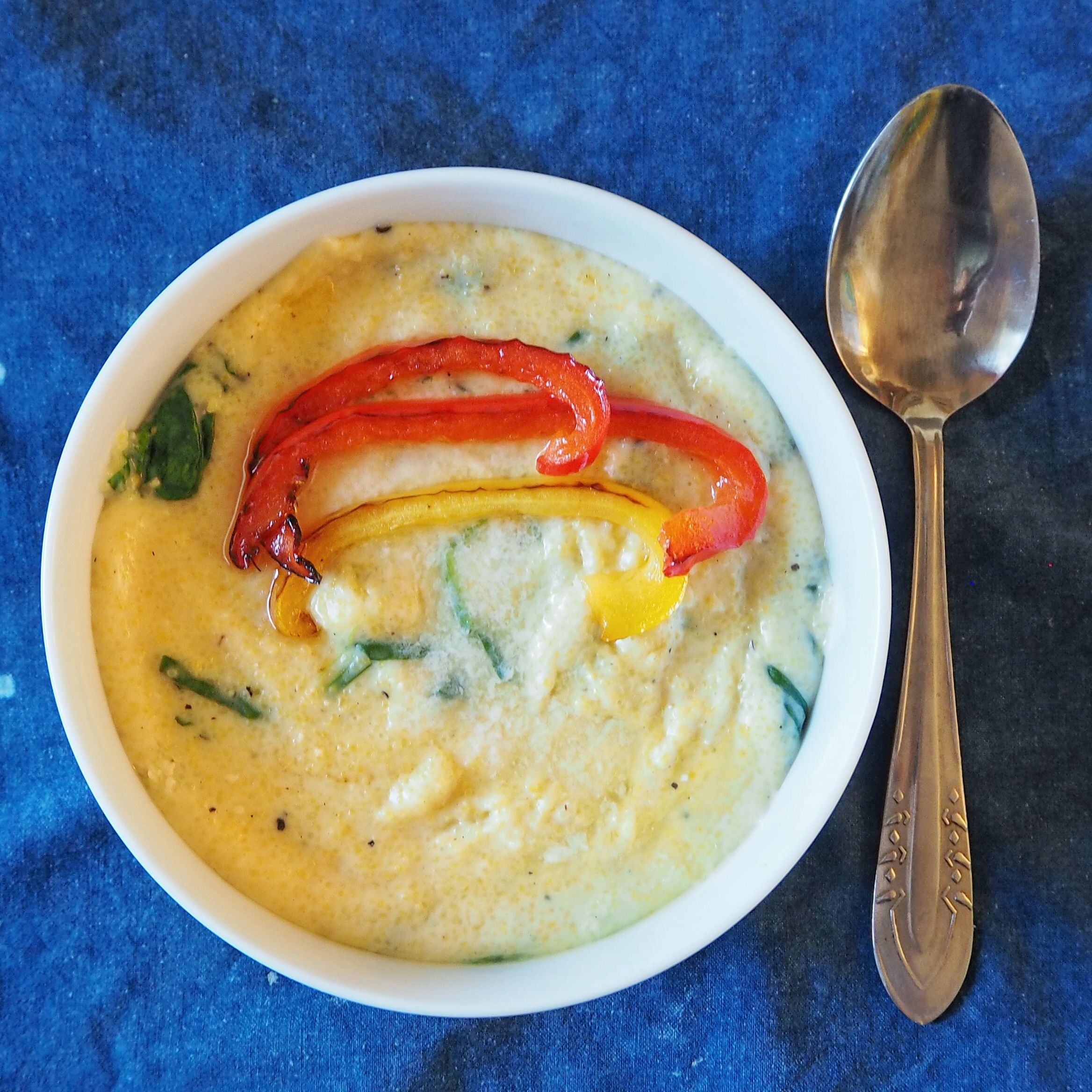 Simply Sophisticated Cooking | Creamy Grits with Aged Cheddar Cheese and Spinach